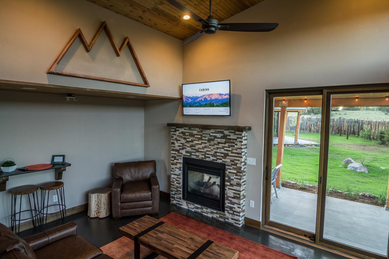 Royal Gorge Cabins Buckskin Joe Εξωτερικό φωτογραφία